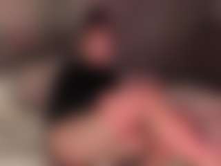 Polly's Live Sex Cam Show