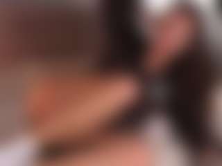 Live cam show with Polly - Strip on Camming Site