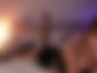 Live cam show with Polly - Blue Eyes on Camsoda