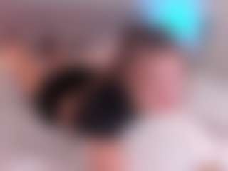 Live cam show with Polly - Blue Eyes on Fling VIP Chat