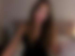 Live cam show with Polly - College on AdultVida.com