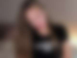 Live cam show with Polly - Cute on intimatelivegirls.com