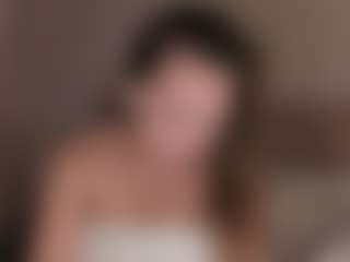 Live cam show with Polly - Mature Young Adult on CamClone