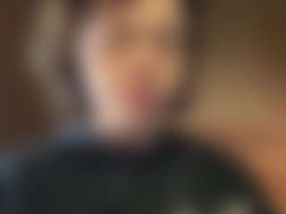 Live cam show with MerylAlsheimer - Ass Clapping on Camiplay Live