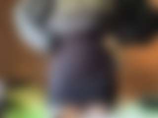 Live cam show with MerylAlsheimer - College on Dare Cams