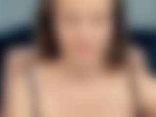 Live cam show with Mili-Lorans - Princess on Dolls Live