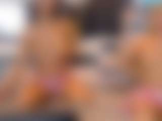 Show de cam en vivo con Natasha and Fariana HOT Teens - Strapon en Camsoda