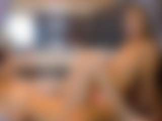 Show live cam dengan Natasha and Fariana HOT Teens - Blowjob di Camsoda