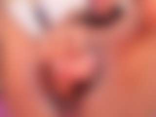 RacheellGrayX's Live Sex Cam Show