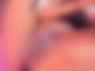 Live cam show with RacheellGrayX - Strip Lovense on PervPlay.com