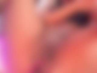 RacheellGrayX's Live Sex Cam Show