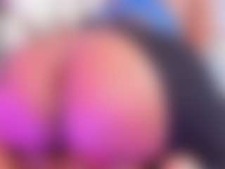 RacheellGrayX's Live Sex Cam Show