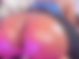 RacheellGrayX's Live Sex Cam Show