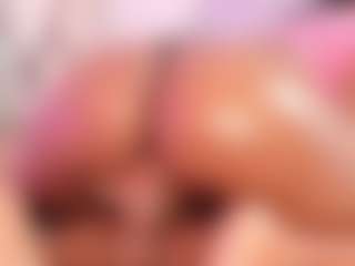 RacheellGrayX's Live Sex Cam Show