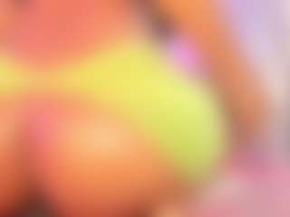 RacheellGrayX's Live Sex Cam Show