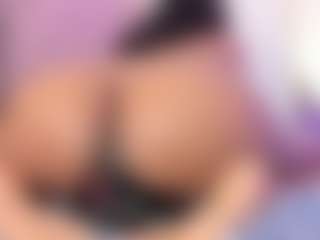 RacheellGrayX's Live Sex Cam Show