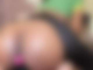 RacheellGrayX's Live Sex Cam Show