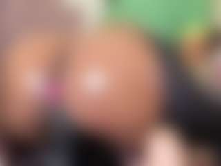 RacheellGrayX's Live Sex Cam Show