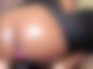 RacheellGrayX's Live Sex Cam Show
