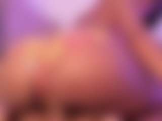 RacheellGrayX's Live Sex Cam Show