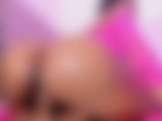 Live cam show with RacheellGrayX - Ebony Squirt on Camsoda Late Night