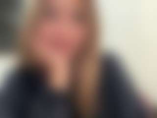Live cam show with UlrikeLagrange - Body Massage on Camming Site