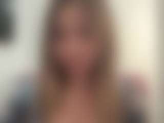UlrikeLagrange's Live Sex Cam Show