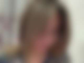 Live cam show with UlrikeLagrange - Sexwebcam Asian on Milf Play