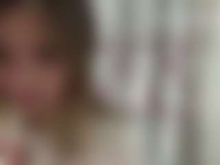 Live cam show with UlrikeLagrange - Cute on StripNow