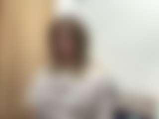 Live cam show with UlrikeLagrange - Oil on madthumbs