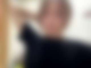 Live cam show with UlrikeLagrange - Asian Amateur on Adult Interactions