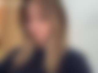 Live cam show with UlrikeLagrange - Strip Asian on Ass Tok