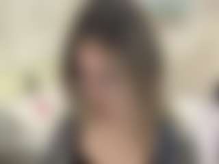 Live cam show with UlrikeLagrange - Smoking on madthumbs
