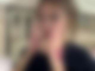 Live cam show with UlrikeLagrange - Strip Asian on Cam Slut