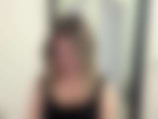 Live cam show with UlrikeLagrange - Asian Big Ass on livesuperchat.net