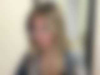 Live cam show with UlrikeLagrange - Smoking on Dare Cams