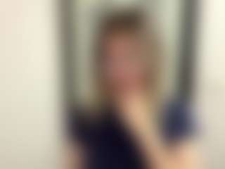 UlrikeLagrange's Live Sex Cam Show
