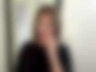 UlrikeLagrange's Live Sex Cam Show