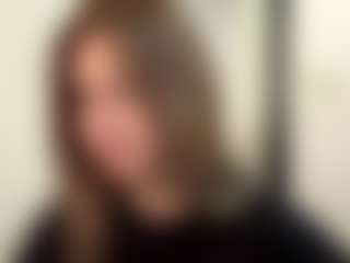 UlrikeLagrange's Live Sex Cam Show