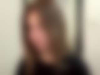 UlrikeLagrange's Live Sex Cam Show