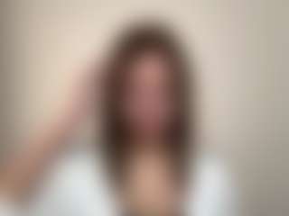 Live cam show with UlrikeLagrange - Green Eyes on intimatelivegirls.com