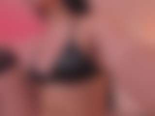 Live cam show with AmaraCollins - New Teen (18+) on justonemore.cc