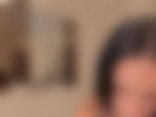 Live cam show with AmaraCollins - Skinny Teen (18+) on Milfs Live