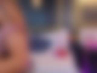 Live cam show with bombom-fox - Sweet on Camsoda