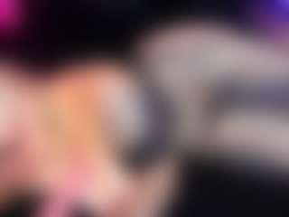 Live cam show with Cherrykath - Strapon on Free Soda