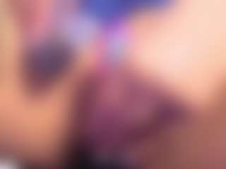 isabela-tay's Live Sex Cam Show
