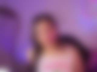 Live cam show with isabela-tay - Interactivetoy on Fit Hotties