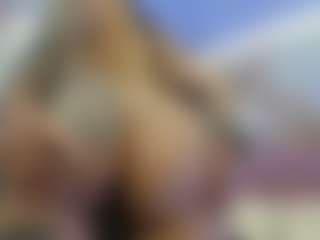 kiara-tay's Live Sex Cam Show
