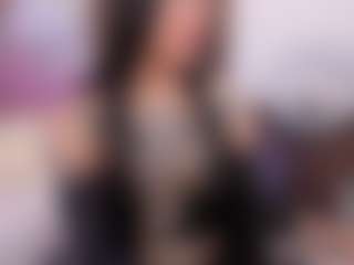 kiara-tay's Live Sex Cam Show