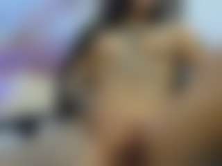 kiara-tay's Live Sex Cam Show